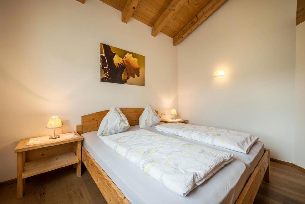 Kreuzhof Rechts Apartman Novacella Kültér fotó